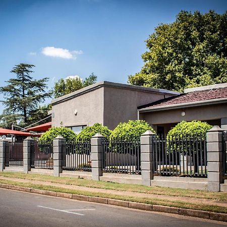 The Executive House Acomodação com café da manhã Newcastle Exterior foto